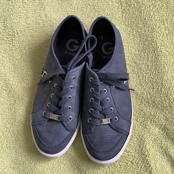 Blue G by Guess sneakers - Picture 5 of 5
